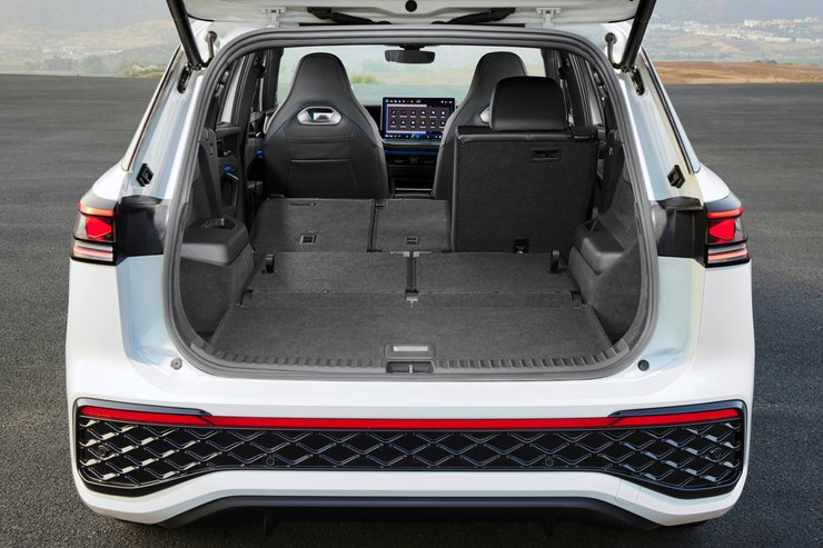 багажник Volkswagen Tayron, Volkswagen Tayron, Volkswagen Tayron, новый Volkswagen Tayron, кроссовер Volkswagen, Volkswagen Tiguan