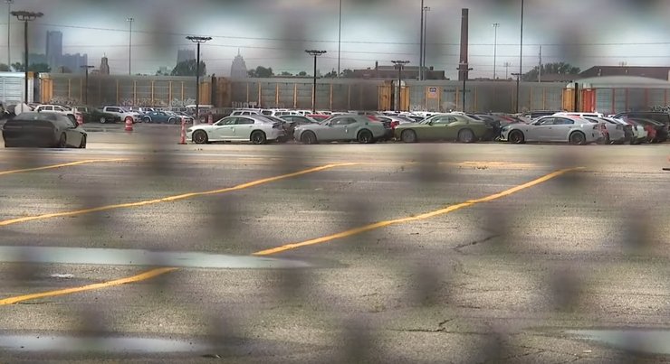 Dodge Charger Hellcat, Dodge Charger, угон авто, Dodge Challenger