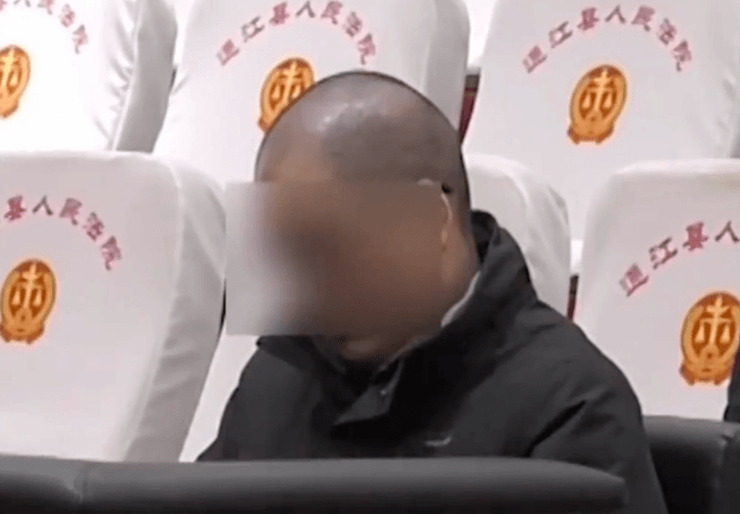 Девушки, одинокие женщины, любовная афера, мошенник, выманивал деньги, миллионы юаней, арестовали мошенника, притворялся бизнесменом