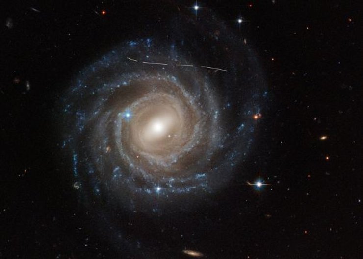 галактика UGC 12158