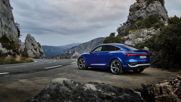 Audi Q8 E-Tron, Audi Q8, Audi E-Tron, Электромобиль Ауди, новый Audi Q8, электромобиль Audi, кроссовер Audi