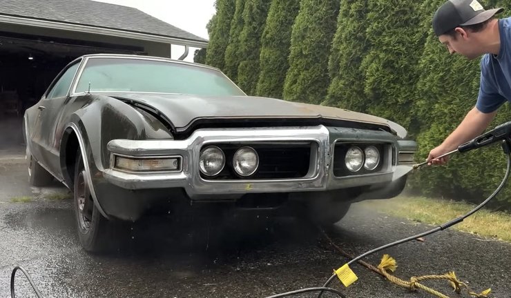 Oldsmobile Toronado, ретро авто