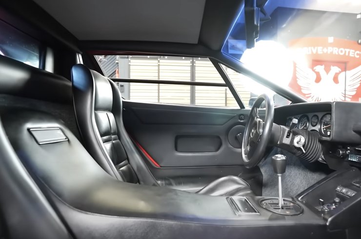 салон Lamborghini Countach, суперкар Lamborghini