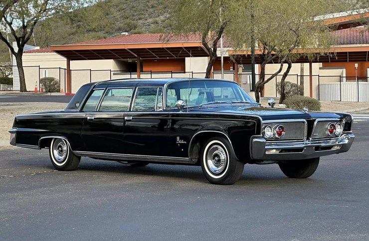 Chrysler Imperial Crown, Chrysler Imperial