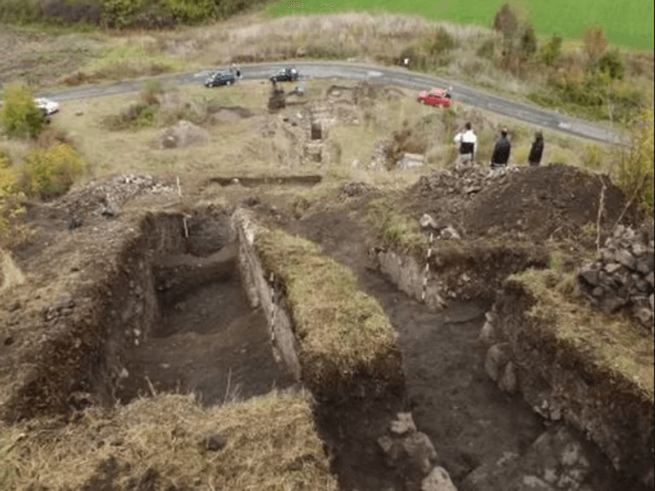 фортеця Русокастро, Болгарія, монети, середньовіччя, археологія, історія, Стефан Урош II Милутин, археологічні знахідки, Візантійська імперія, Венеціанський грош