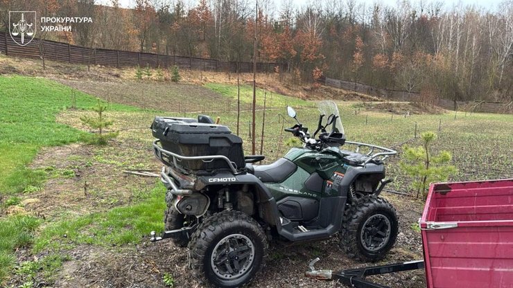 Деркач присвоил почти 42 га заповедных земель в Конча-Заспе