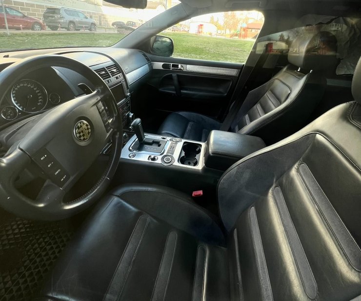 салон Volkswagen Touareg W12, Volkswagen Touareg, Volkswagen Touareg, Volkswagen Touareg 2005