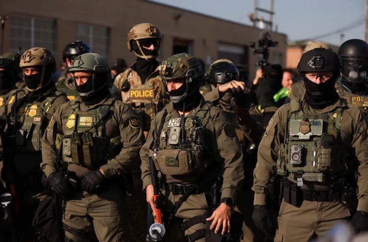 Федеральные агенты