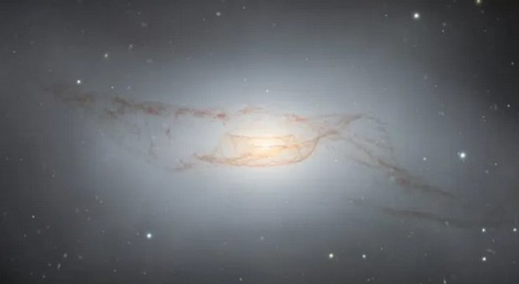 галактика NGC 4753
