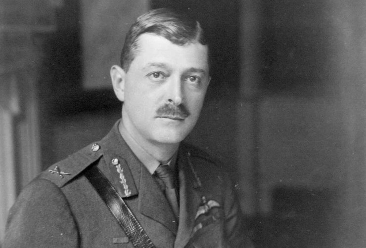 фото джуліо дуе, закрите небо, системи пво, парадигма Дуе, пво україни, українське пво, джуліо дуе, джуліан корбетт, парадигма корбетта