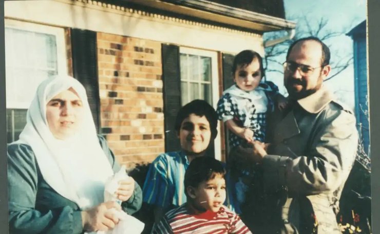 Муса Абу Марзук із сім'єю в США