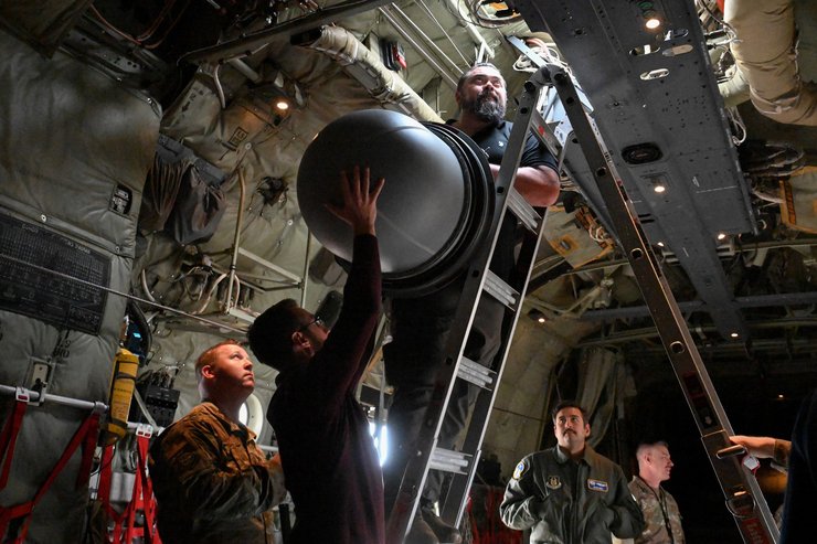 спутниковая связь ВВС США