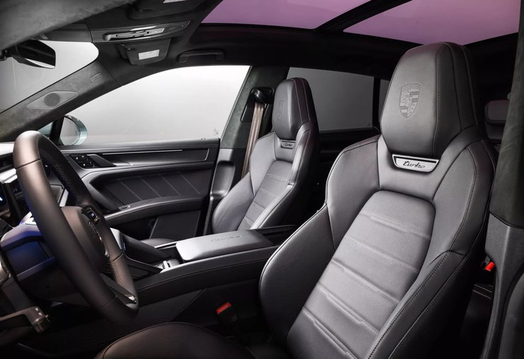 салон Porsche Cayenne