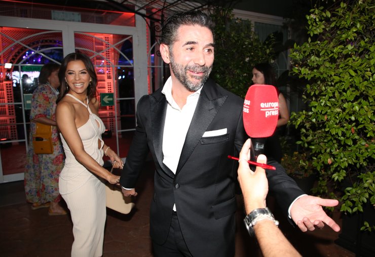 Єва Лонгорія з чоловіком