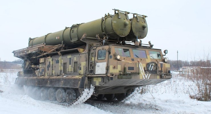 С-300В1, ЗРК С-300В1, комплекс С-300В1, система С-300В1, С-300В1 відео, як виглядає С-300В1, характеристики С-300В1