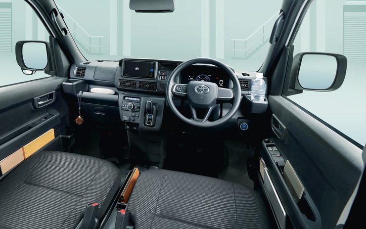 Салон Toyota Pixis Van