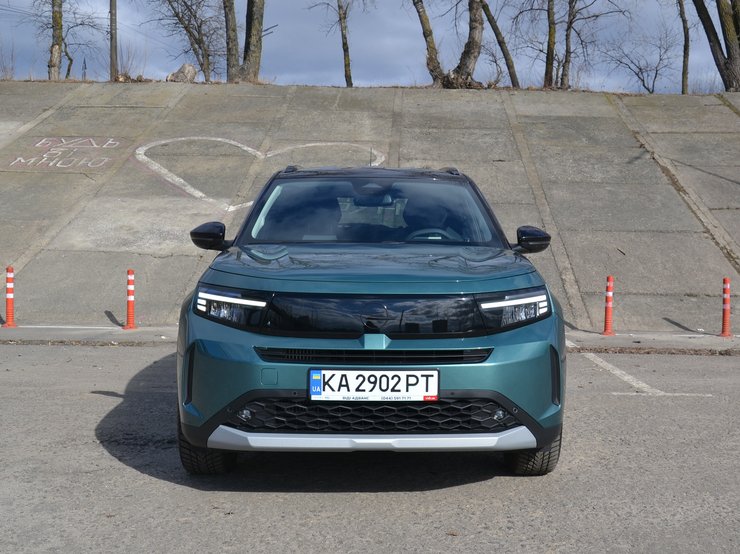 опель фронтера