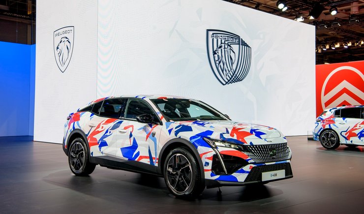 Peugeot e-408, автошоу в Парижі, Паризький автосалон, новинки автошоу в Парижі