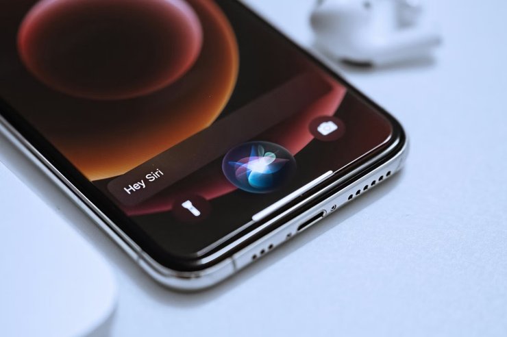 Siri на смартфоне