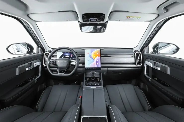 Салон Chery Tiggo 7, новый Chery Tiggo 7, Chery Tiggo 7 Sport, кроссовер Chery, Range Rover Evoque
