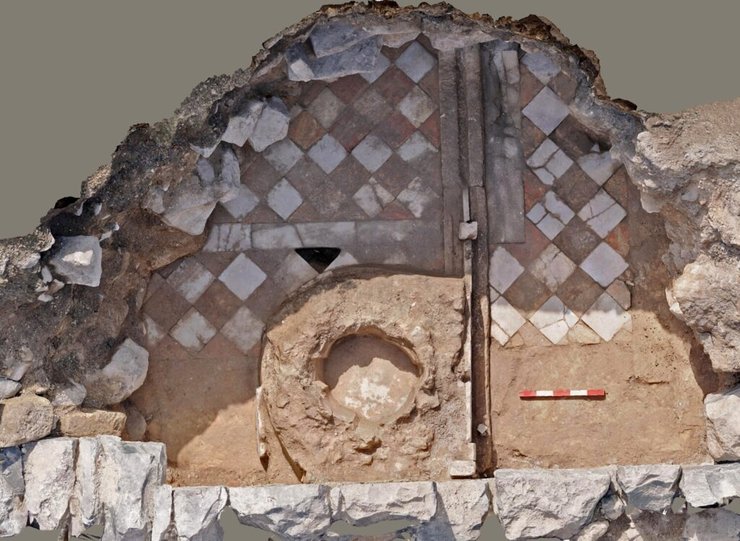 У меншій хрещальні могли хрестити дітей