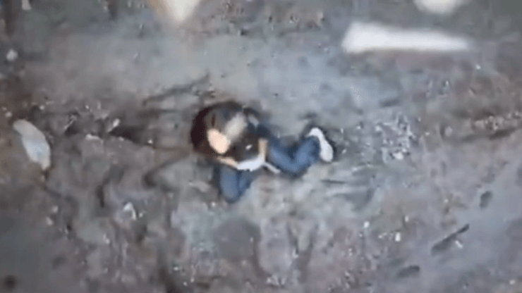 Потерпіла застрягла на вулкані