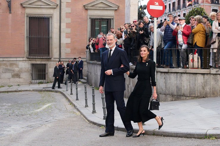 Король Филипп VI и королева Летиция