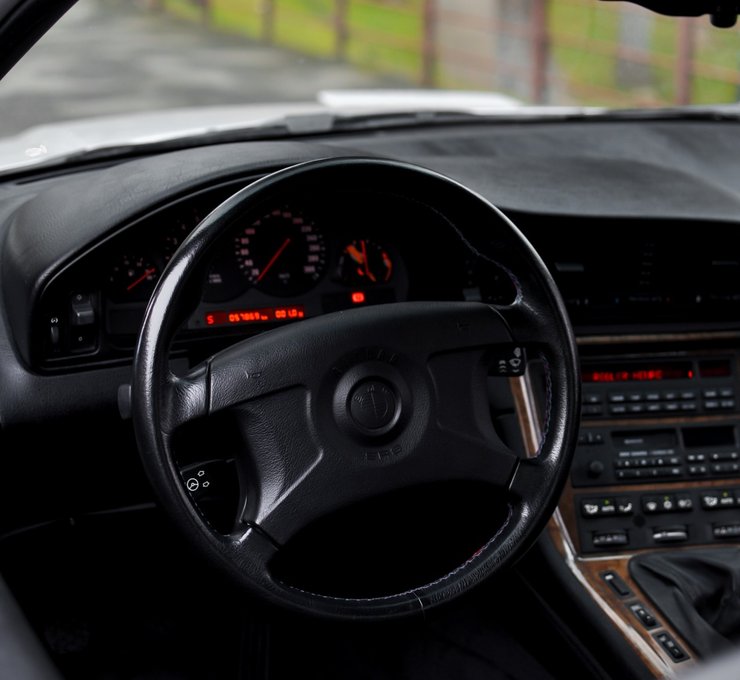 Салон BMW 8 Series