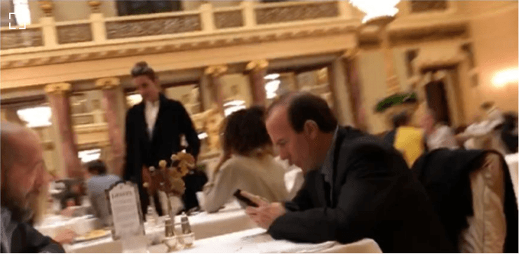 Джанлука Савоини в отеле "Метрополь" перед встречей