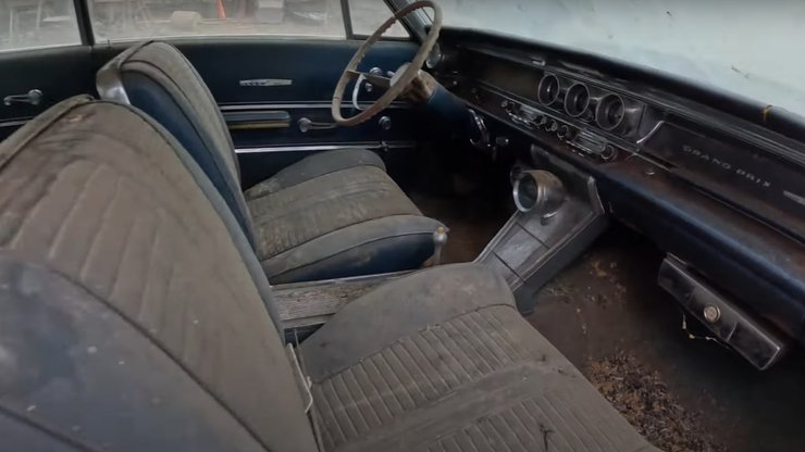 салон Pontiac Grand Prix, Pontiac Grand Prix