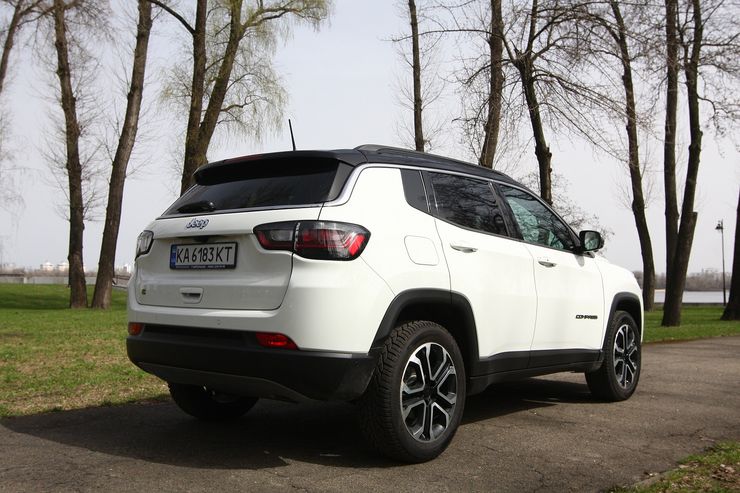 гибрид Jeep Compass, новый Jeep Compass, Jeep Compass 2024, кроссовер Jeep, гибрид Jeep Compass