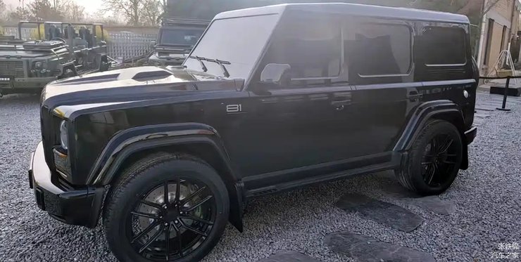 китайська копія ленд ровер