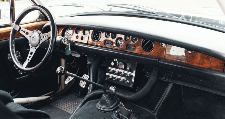 салон роллс-ройс, Rolls-Royce Corniche, Rolls-Royce Corniche 1981, Раллийный Rolls-Royce, гоночный Rolls-Royce, Rolls-Royce