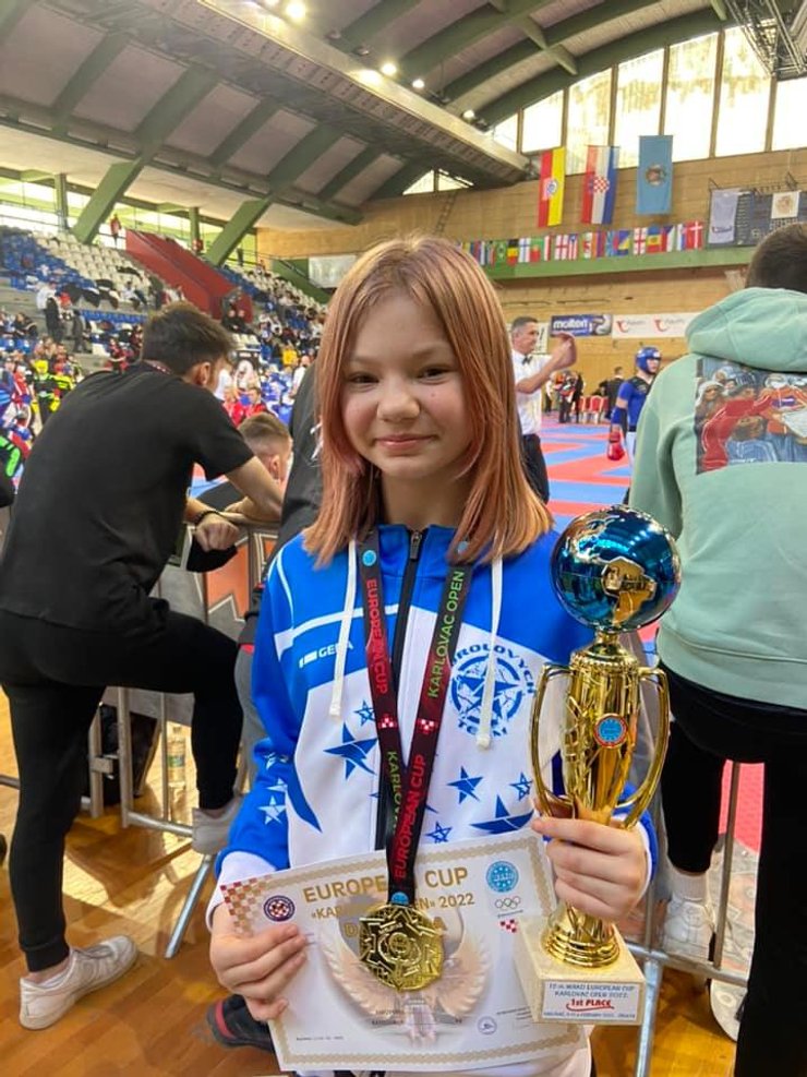 Королівський кікбоксинг Кубок Європи українка змагання золото Хорватія WAKO Закарпаття Карловац