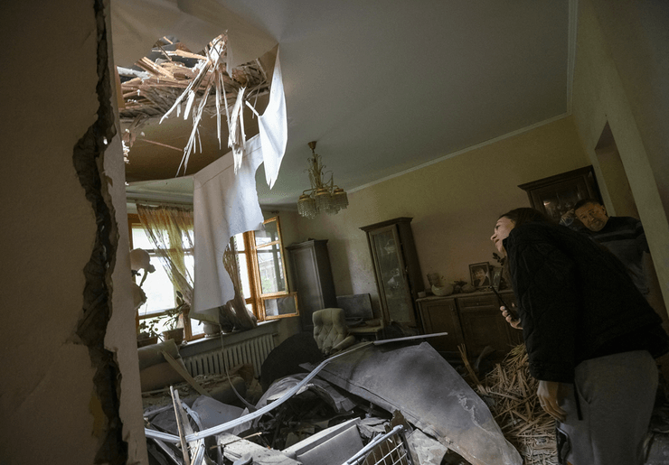 Наслідки ракетного удару, ракета дніпро,