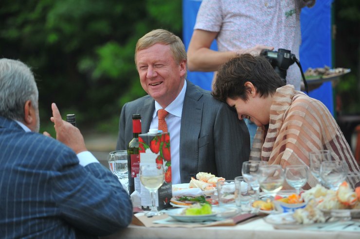 дом, анатолий чубайс, переделкино, дом чубайса, дуня смирнова