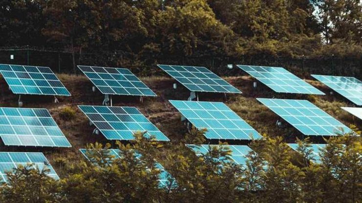 сонячні панелі, цвинтар, кладовище, іспанія