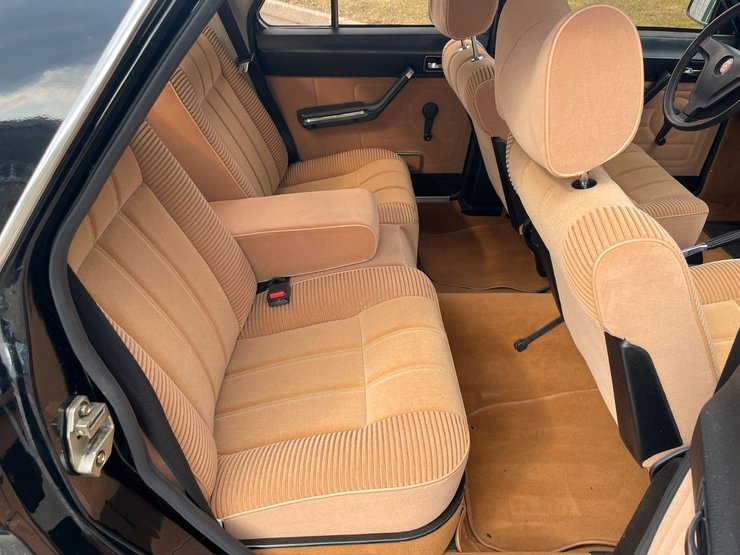 салон волги, Волга для КГБ, Волга ГАЗ-3102, ГАЗ-3102, Волга ГАЗ-31013, седан Волга, седан ГАЗ