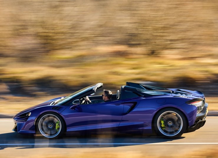 McLaren Artura Spider, McLaren Artura, суперкар McLaren, McLaren Artura 2024