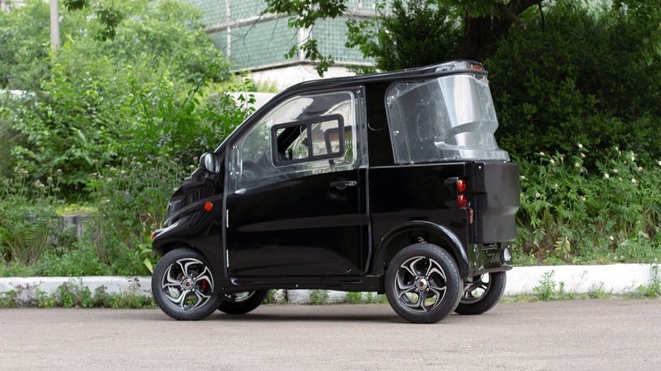 Электромобиль Konyk, украинский электромобиль, украинский электрокар