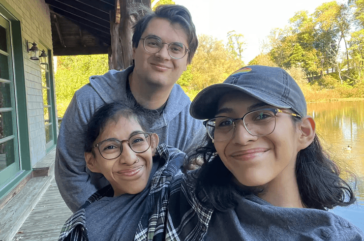 Сіамські близнючки Кармен і Люпіта Андраде та Деніел