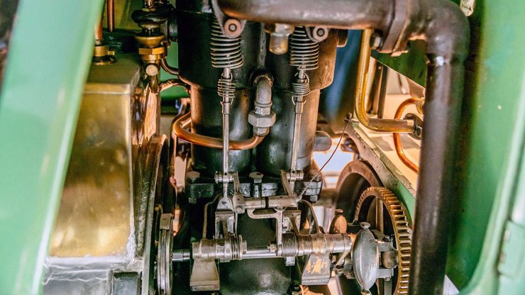 Daimler Motorized Business Vehicle, Daimler 1899, Mercedes Sprinter