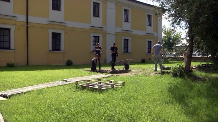 розкопки, собор, костел, крипта, пожежа, поховання, будівництво, культурний шар, історія, Луцьк, археологія, експедиція, Волинь