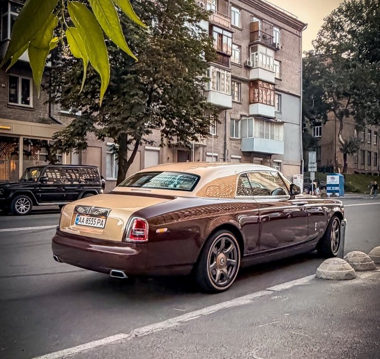 Rolls-Royce Phantom Coupe
