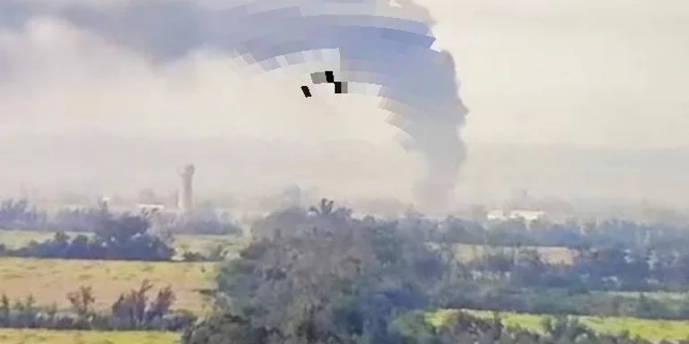 ЗСУ знищили на Донбасі російський гелікоптер Ка-52 "Алігатор": екіпаж загинув (фото)