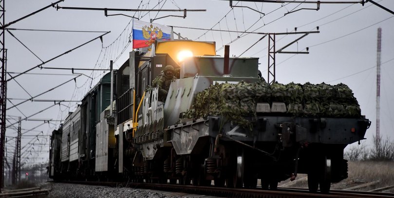 РФ будує "Азовське кільце" для посилення окупації півдня України, — Reuters (фото)