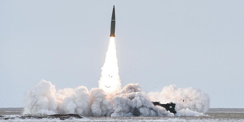 "Показательно близко": Зеленский объяснил, зачем Путин ударил "Орешником" возле границы с НАТО