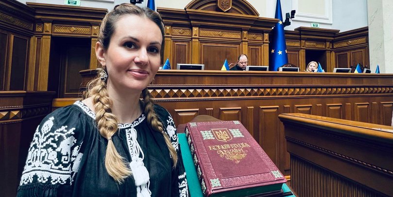 К нардепу Скороход пришли с обысками: ее подозревают в получении крупной взятки, — СМИ