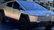 В интернет попали кадры с серийным электропикапом Tesla Cybertruck (фото, видео)