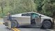 Новейший пикап Tesla Cybertruck попал в ДТП вскоре после покупки (фото, видео)
